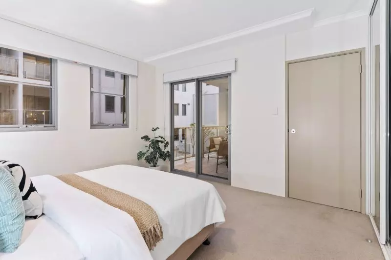 Spacious Modern & Central Home!