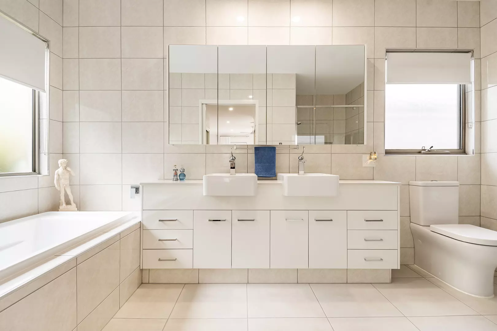 Luxury over 55's resort style living-Palm Lake Resort Ballina