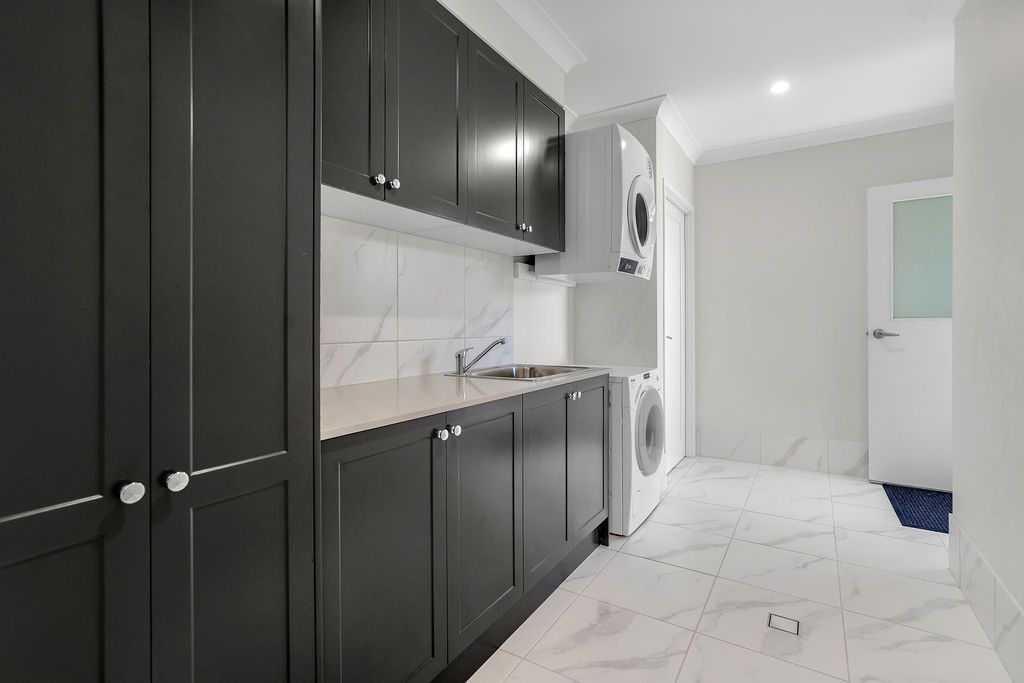 Palm Lake Resort Beachmere Bay