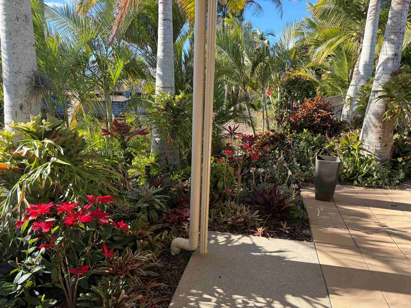 Prime Lake Edge Living - Fraser Coast RV Home