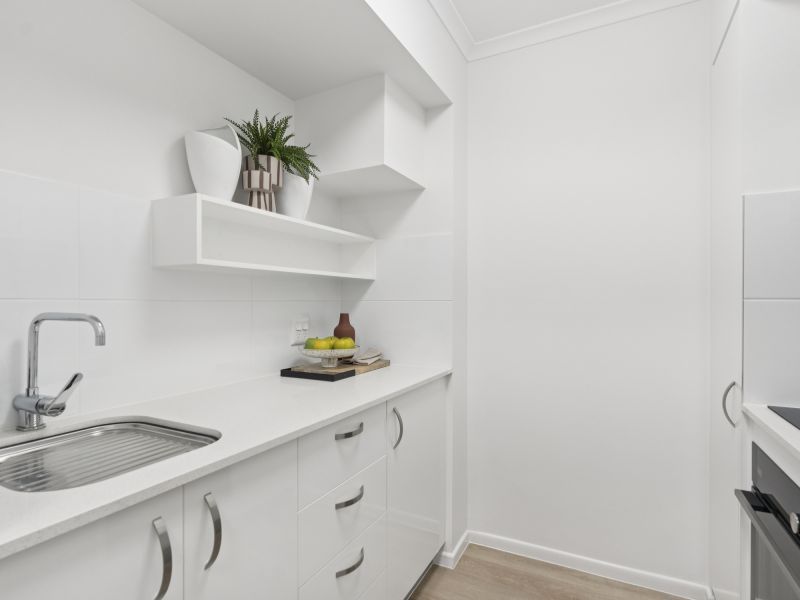 Low maintenance one-bedroom apartment in prime location