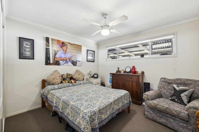 Nature Lover's Haven – Modern Two-Bedroom Home + Study