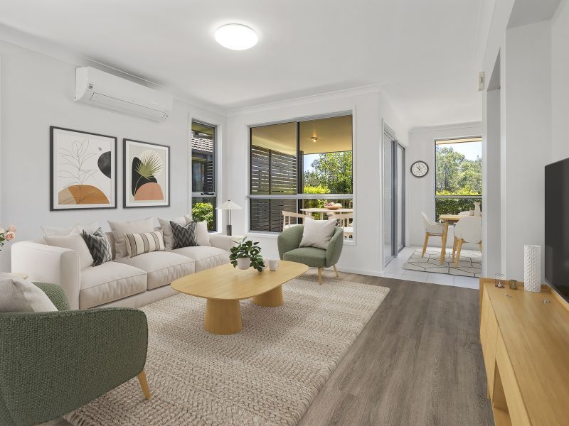 Bright Villa with Private Patio