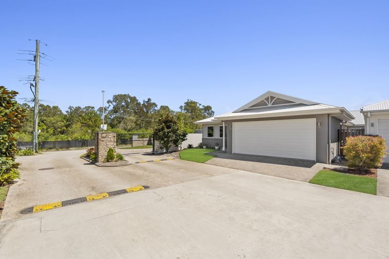 Prime Location- Custom Design - Premium Living