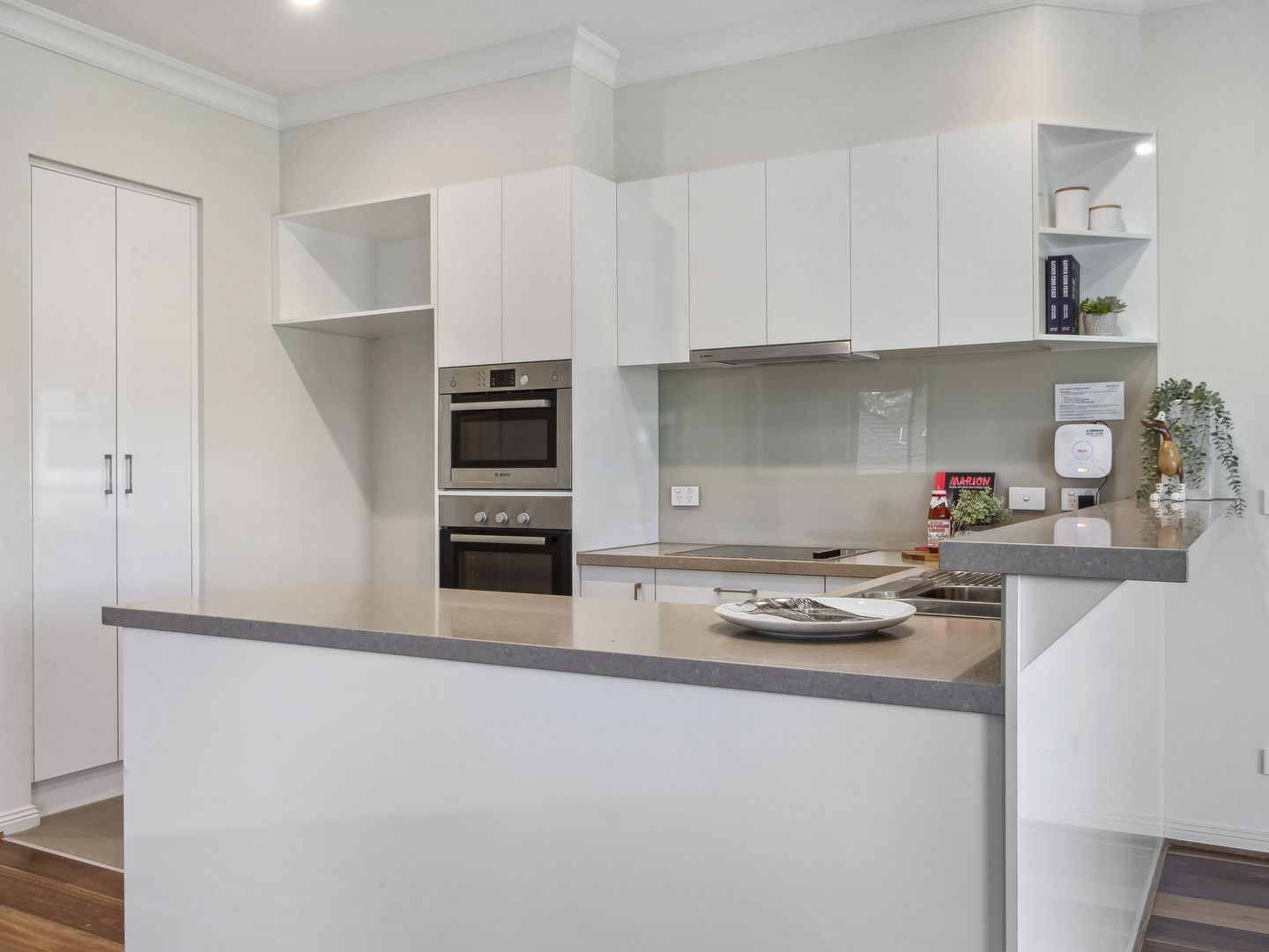 Experience the convenience of community living with an easy stroll to the heart of it all – our community centre.