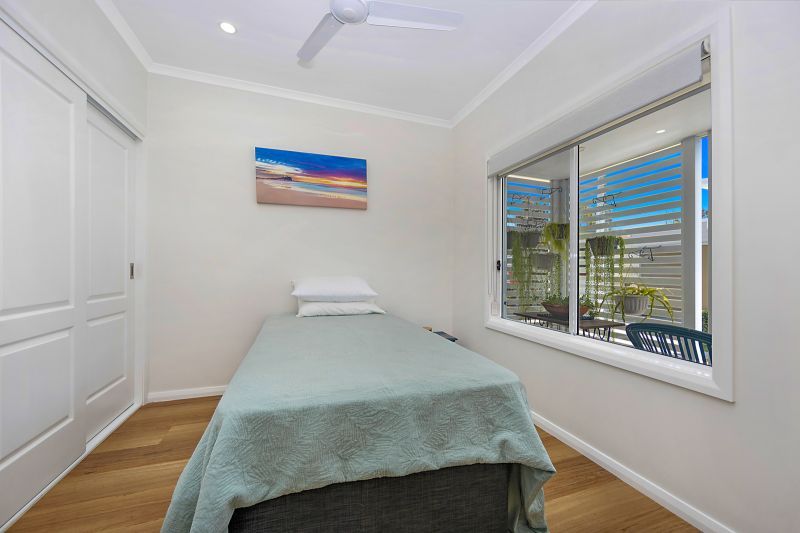 Contemporary Entertainer's Retreat