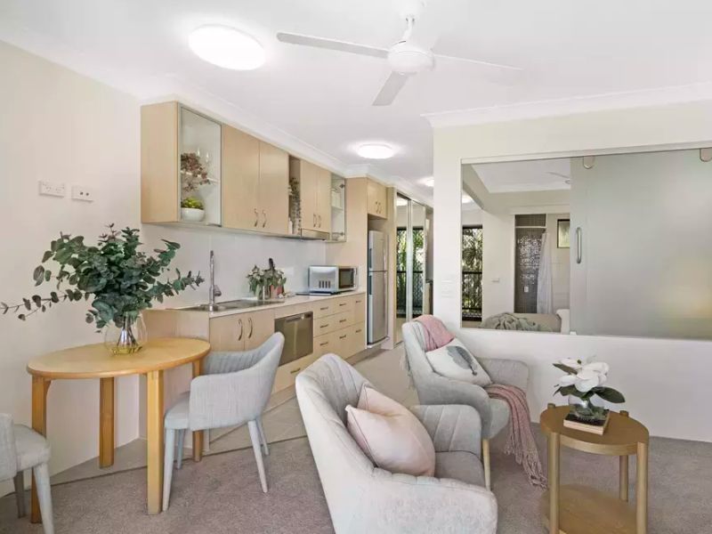 Aveo Ocean View Studio 20: North East Facing Studio with Balcony and Ocean Views