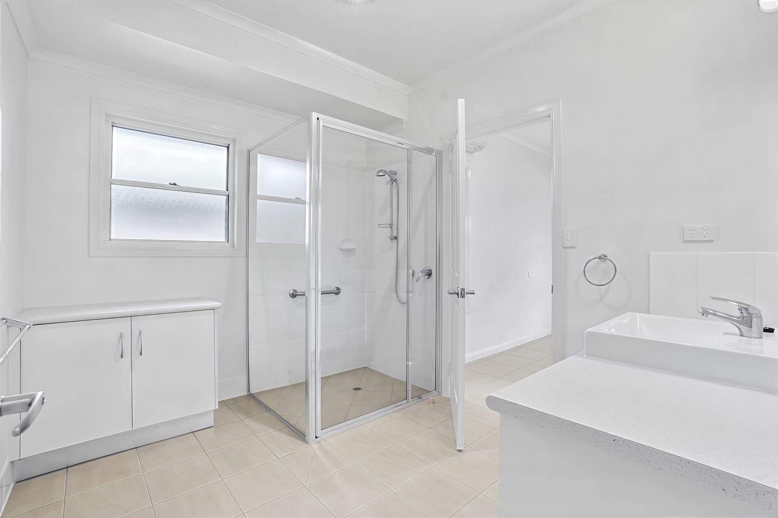 Two bedroom villa in quiet cul-de-sac