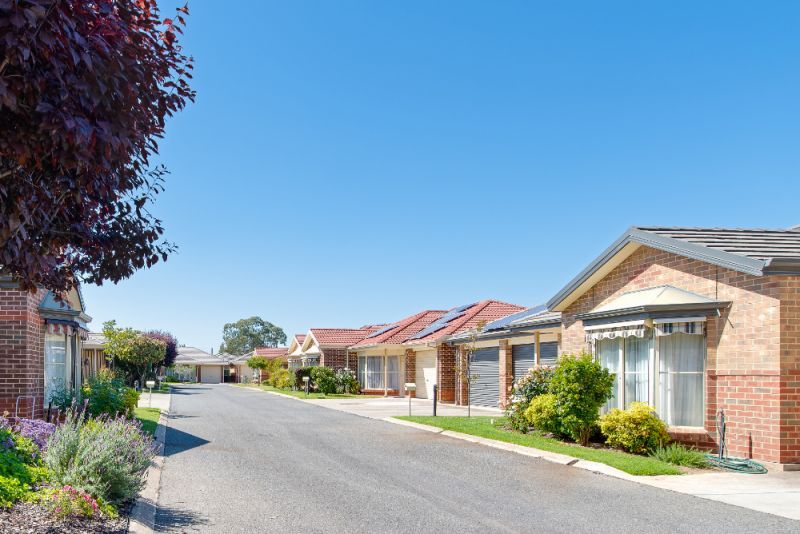 Embrace a relaxing lifestyle in a well-appointed serviced apartment