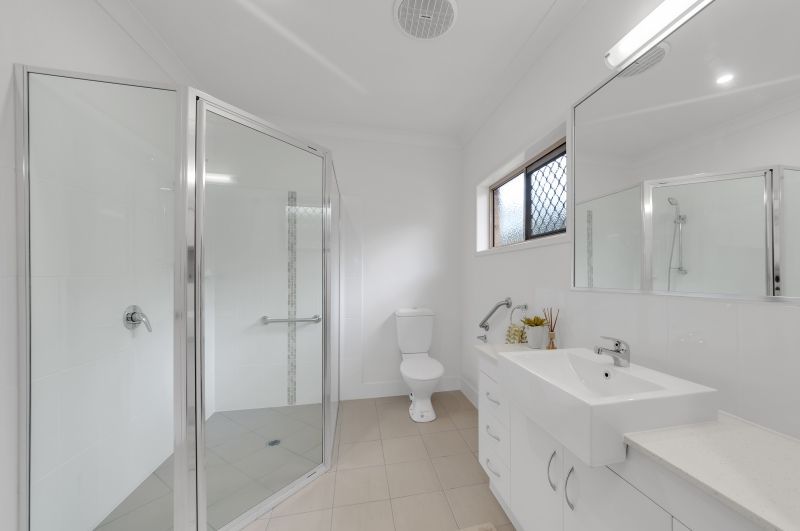 Two-bedroom villa with extra multi-use space