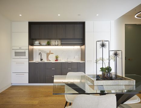 Morgan Glen Iris