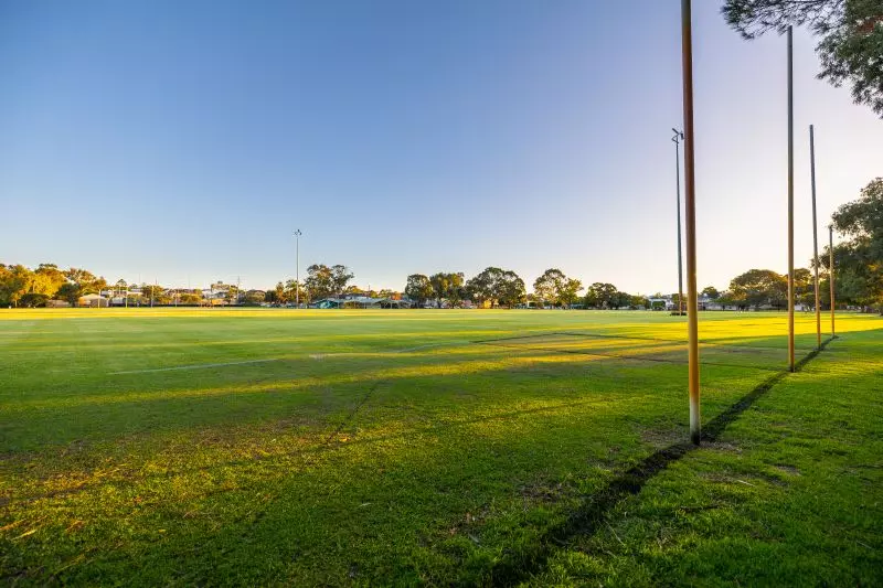 Modern Living in Prime Location!