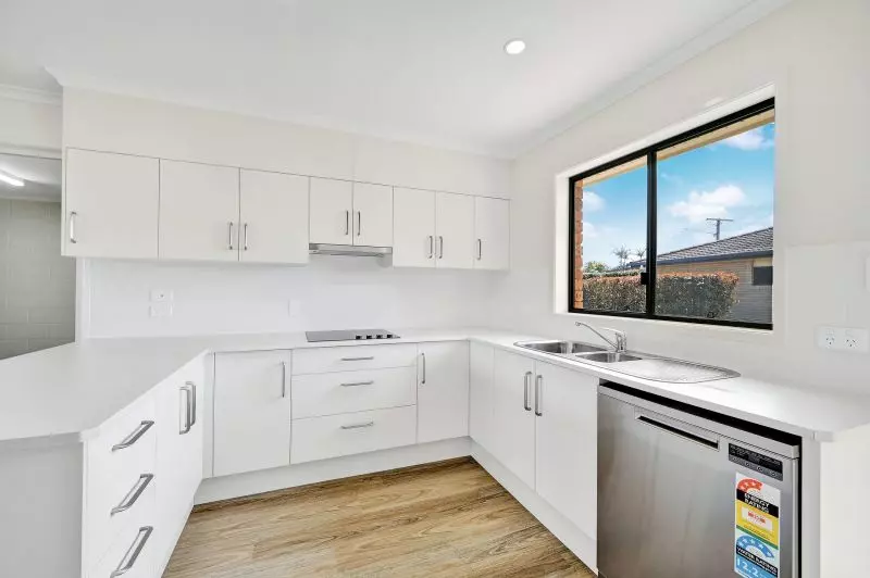 Soothing ocean sounds and coastal breeze!