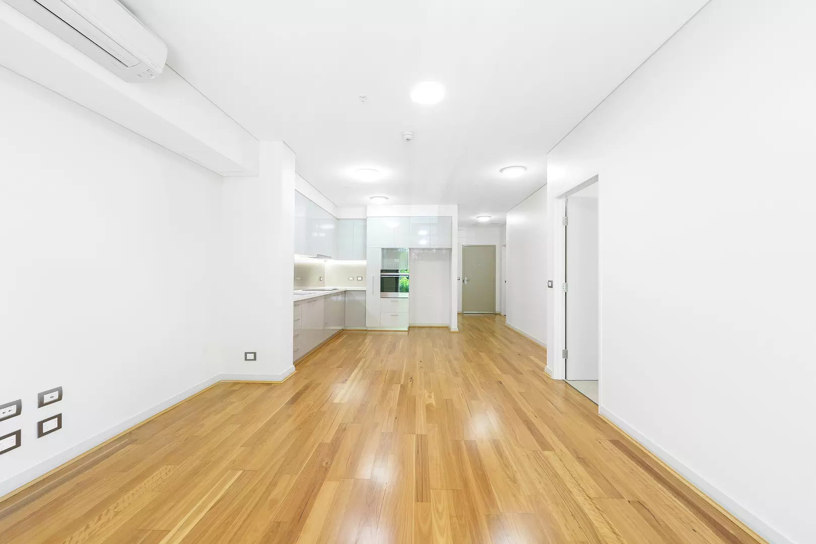 12/17 Segrave Street, Gwelup, WA 6018