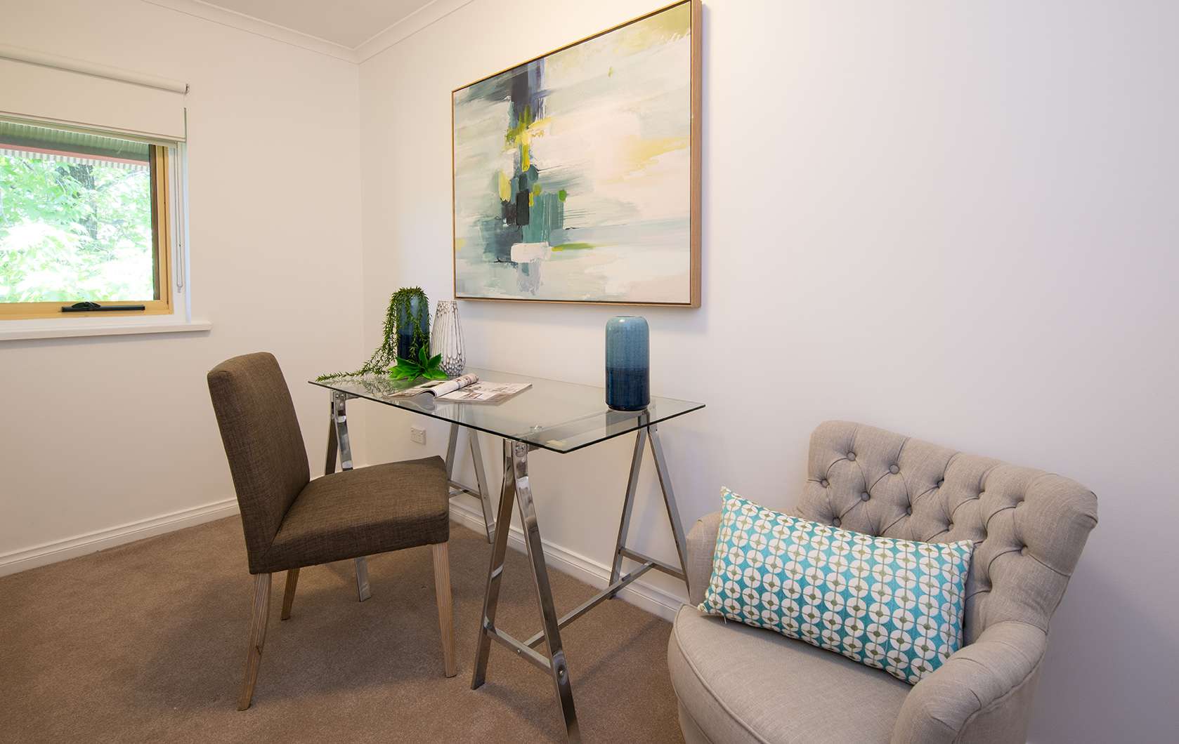 Eldercare College Green: modern two bedroom unit with study