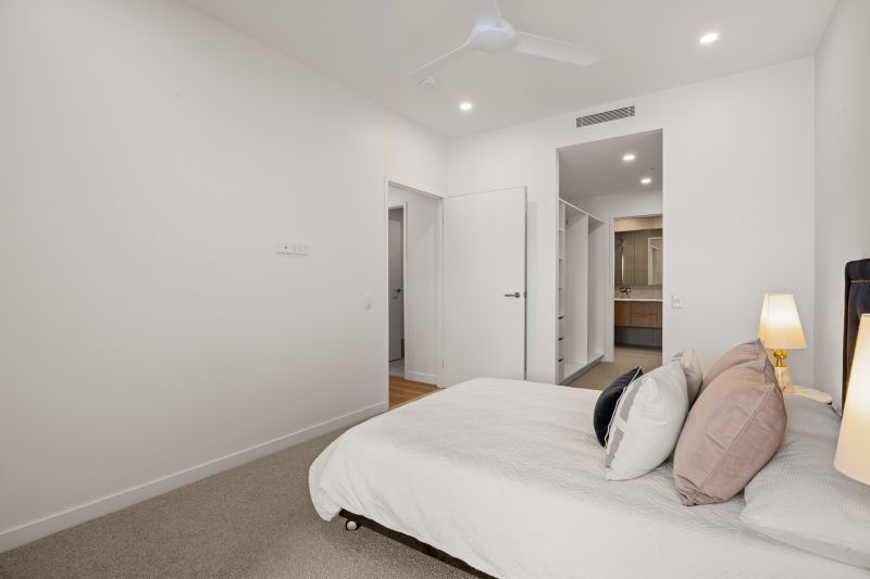 Wake Up to Sunshine & Serenity at Kingsford Terrace