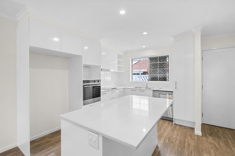 Beautifully refurbished two bedroom, bathroom villas with covered alfresco area.