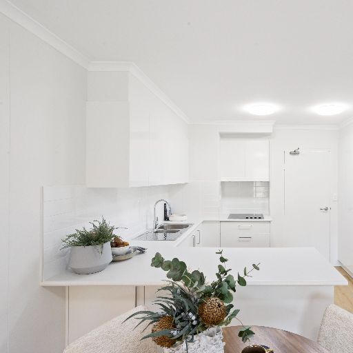 One Bedroom | Unit 106