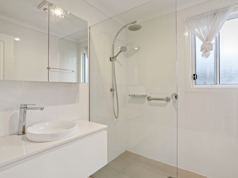 Light and Airy !