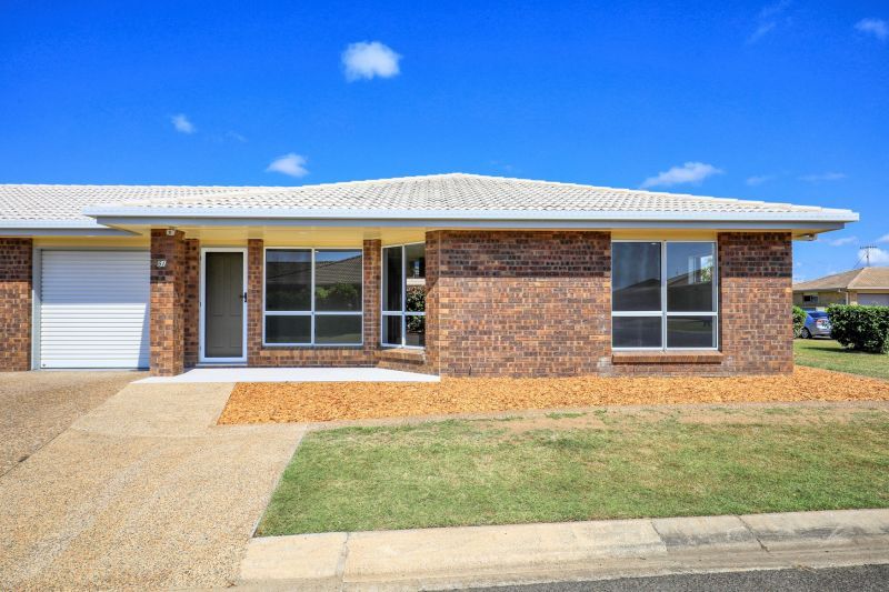 DEPOSIT TAKEN. Ready to move into - two-bedroom villa in a quiet cul-de-sac
