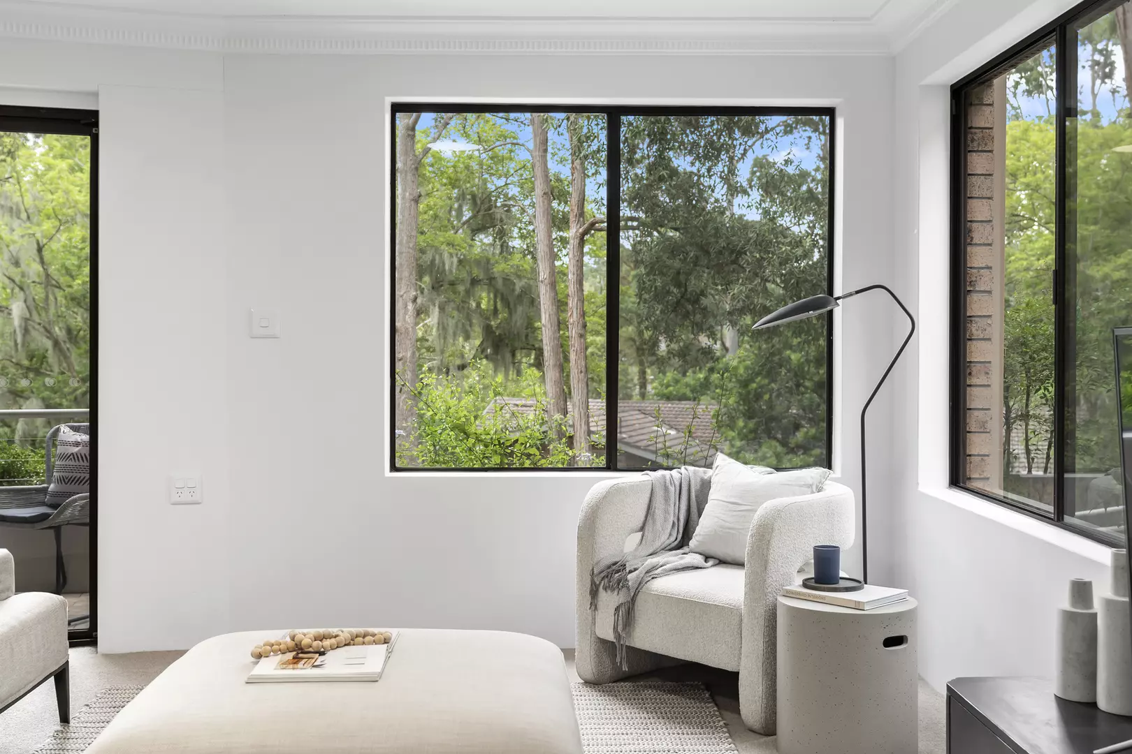 Serene 2-Bedroom Unit Surrounded by Nature