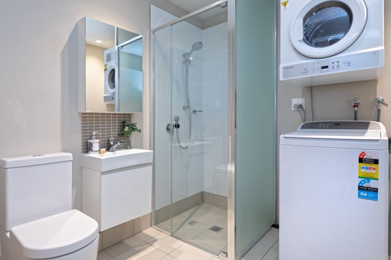 Superb Lifestyle Offering Stunning Bay Views - Deposit Taken