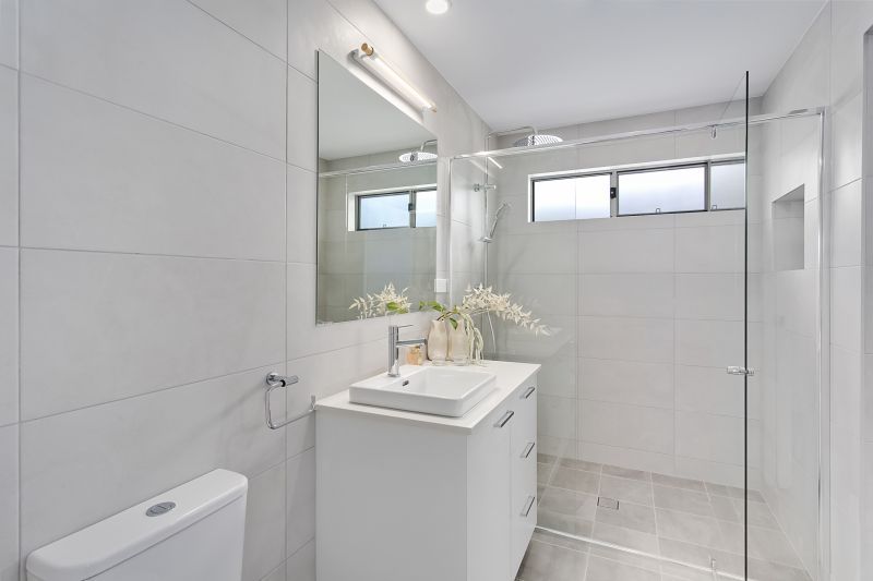 Find sanctuary between the country & the sea