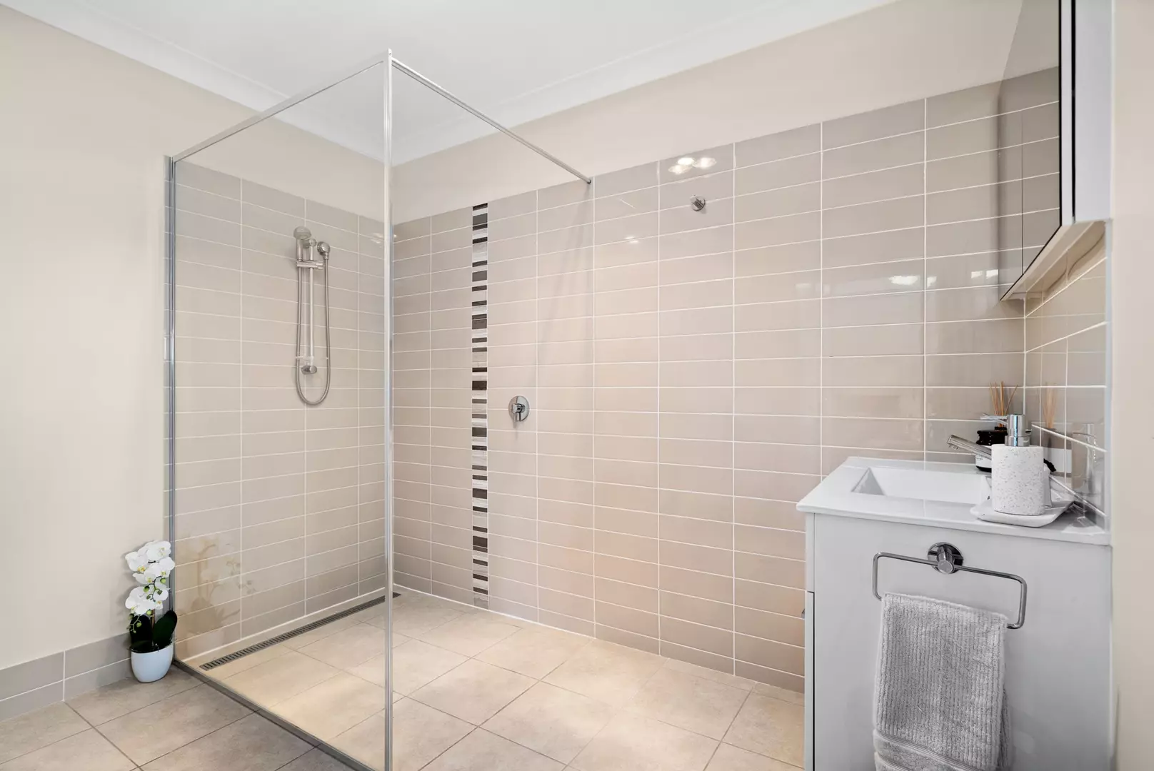 Villa 18 - Oak Tree Armidale - 1 Bed + 1 Bath 