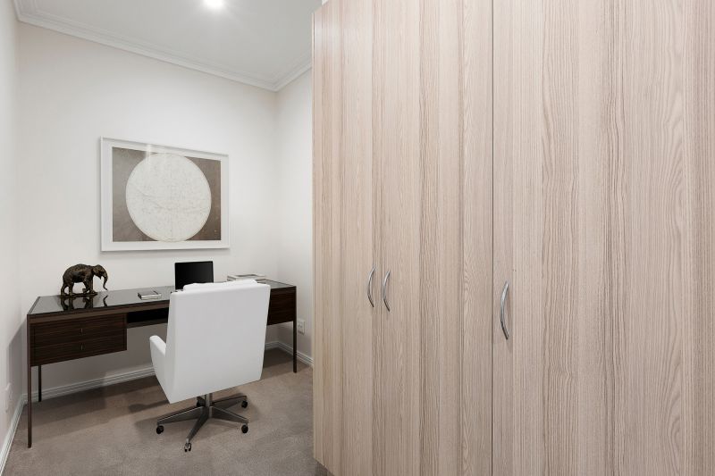 Light and bright apartment