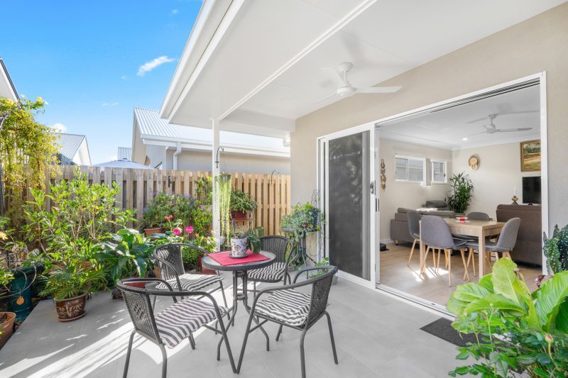 Downsize in Style!

Embrace a relaxed lifestyle in this north-facing one-bedroom home, plus study.