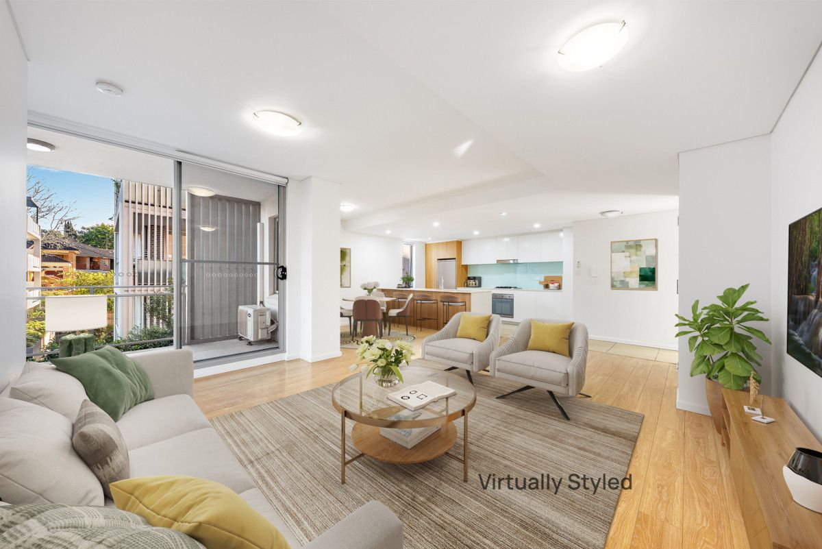 Spacious Open Plan living. This apartment has an excellent layout. Quiet location.