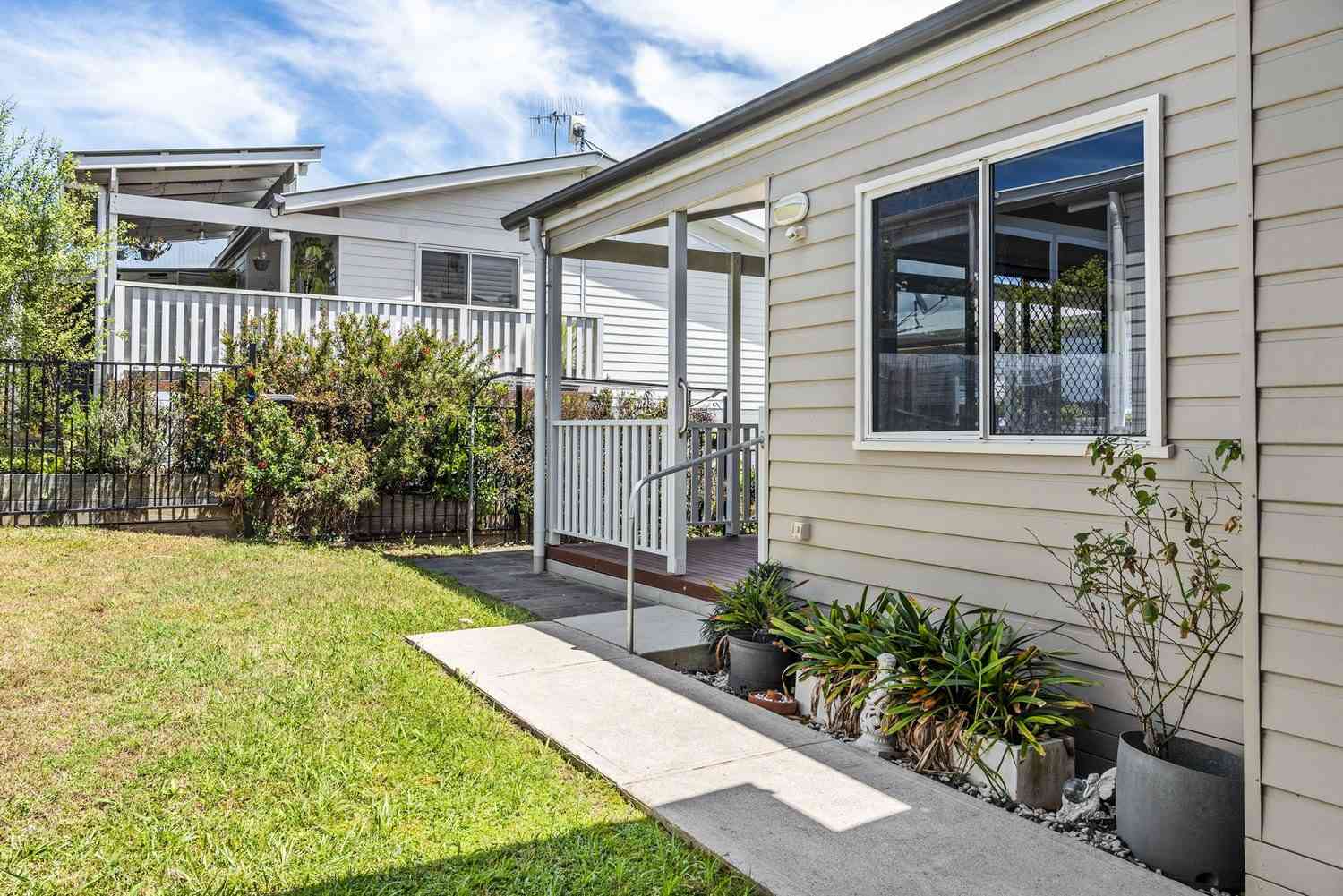 Easy Modern Living!