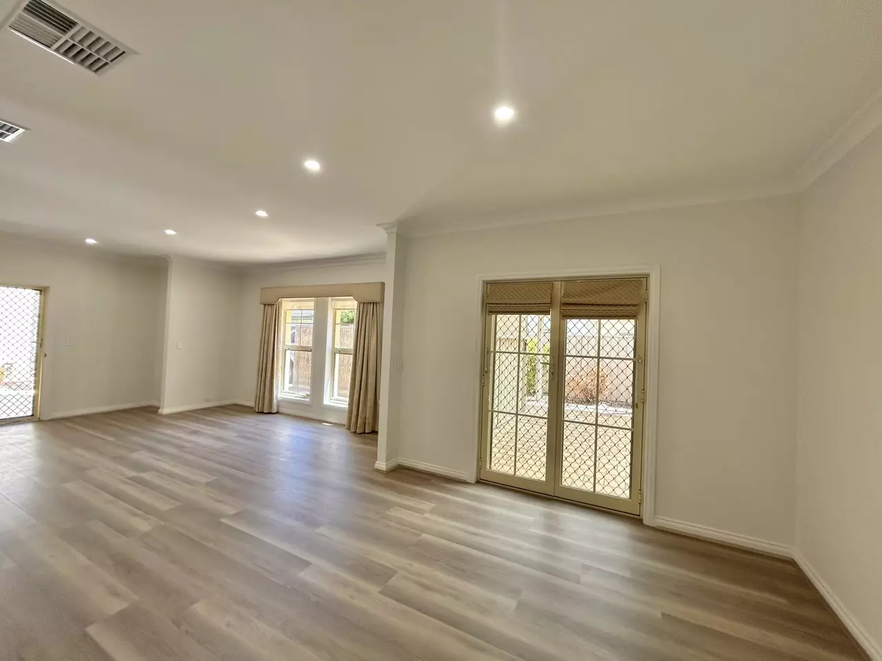 Fully Renovated Modern Home in sought after Stuart Grove