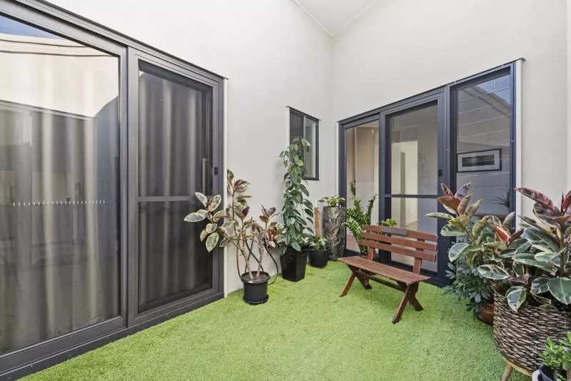 Site 182 - Established Heathlands 1