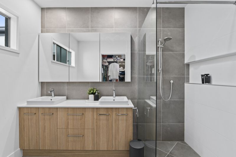 Site 155 - Established Kalbar