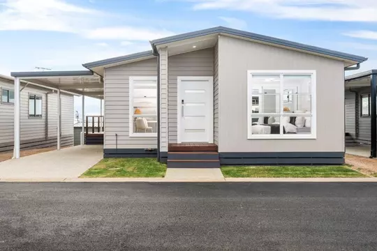 Pelican Shores Estate - Site R200