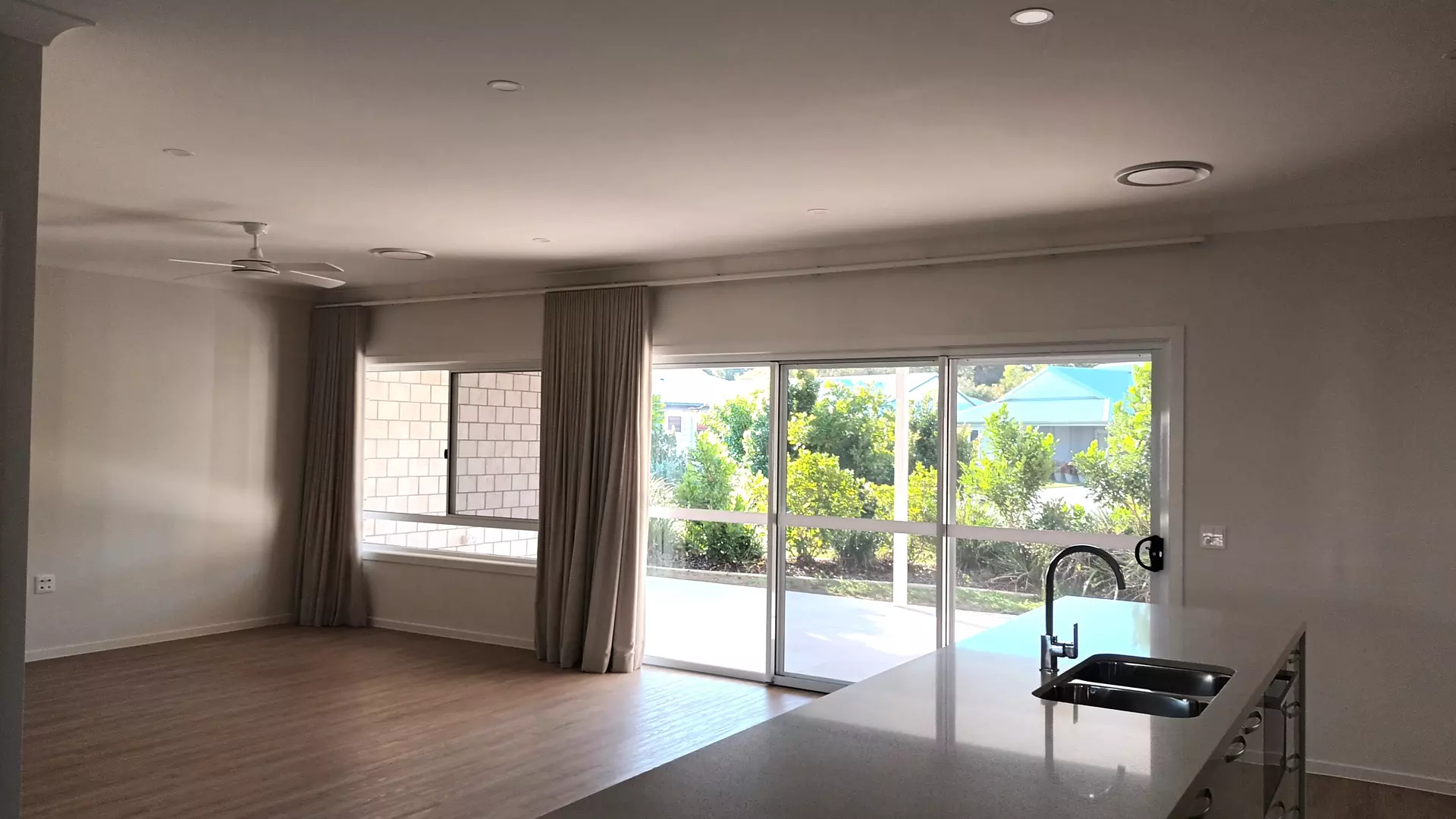 Combining style and simplicity, the Rockpool prioritises space and flow.