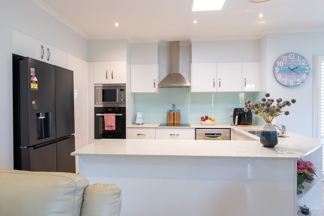 Modern Luxury - Palm Lake Tweed River