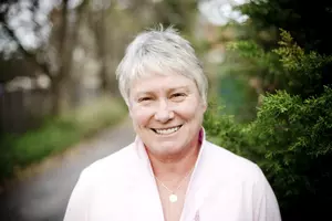 Champion Australian sprinter gets Melbourne retirement village honour