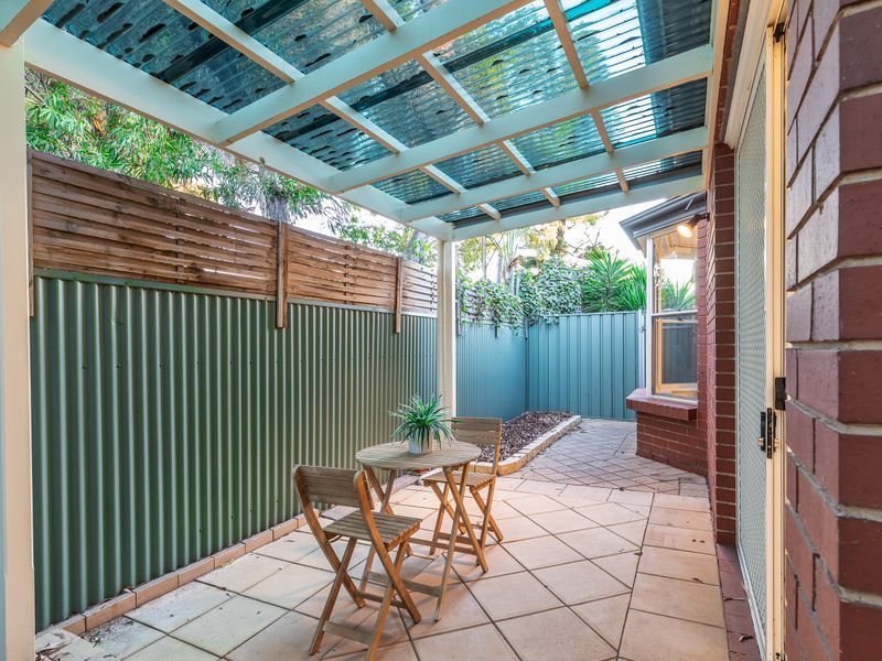 Live in style and prestige by the sea!