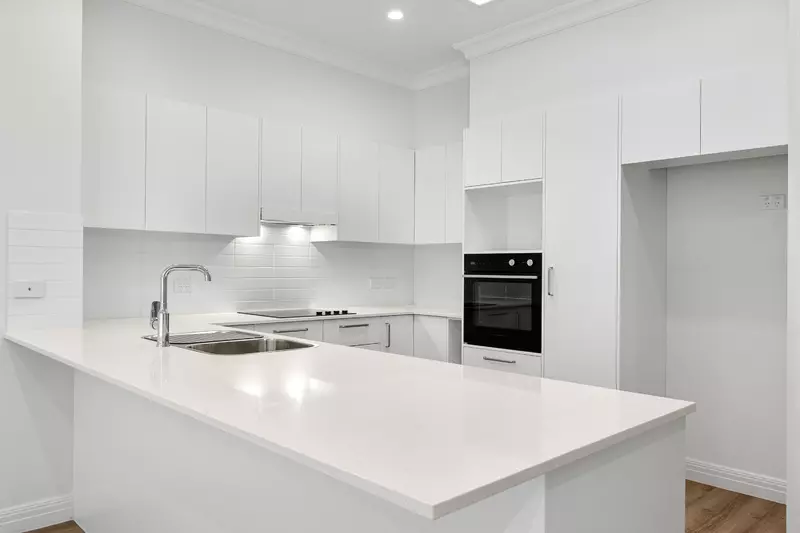 Spacious Garden Unit in Peaceful Cul-de-Sac