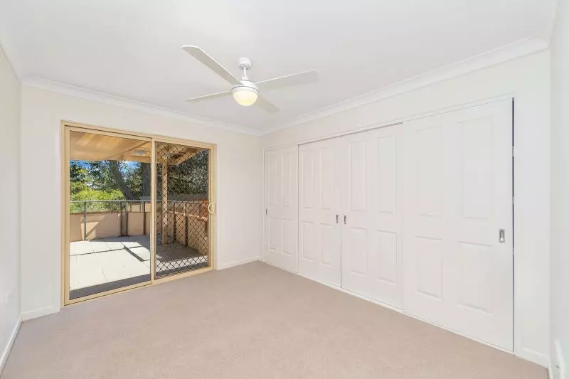 Low-Maintenance Villa with Covered Balcony