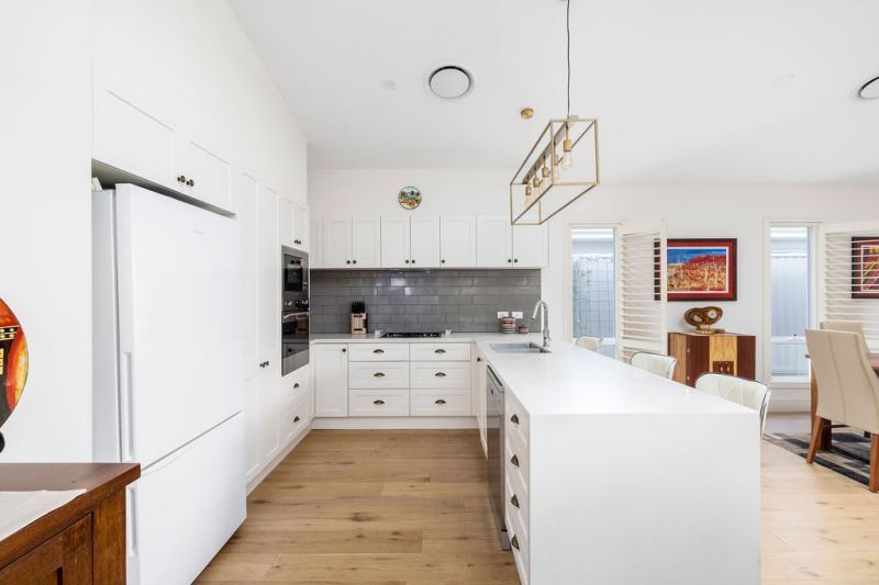 3 Bedroom Home + Stunning Enclosed Alfresco