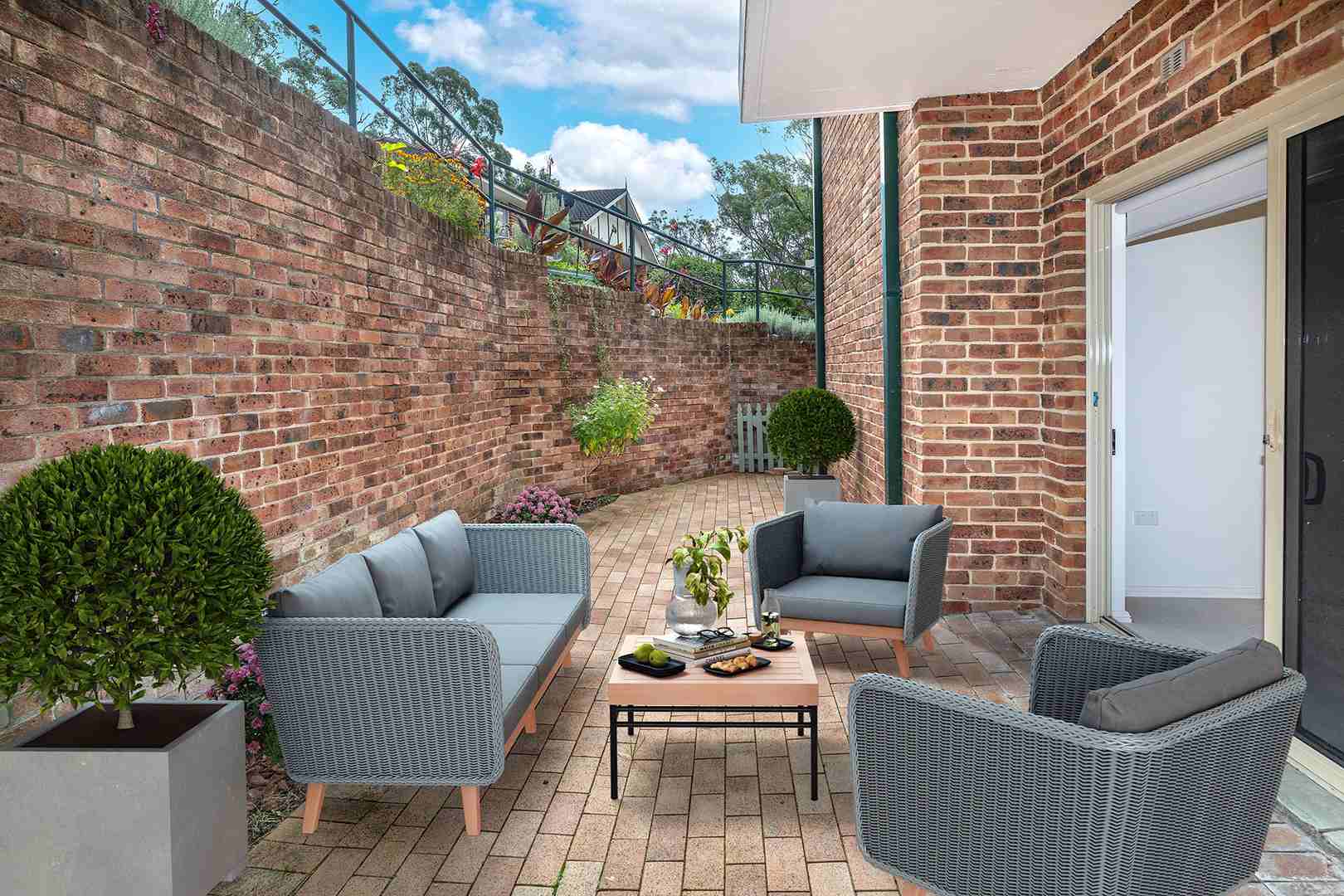 Elegant Downsizing Opportunity in a Nature-Inspired Setting