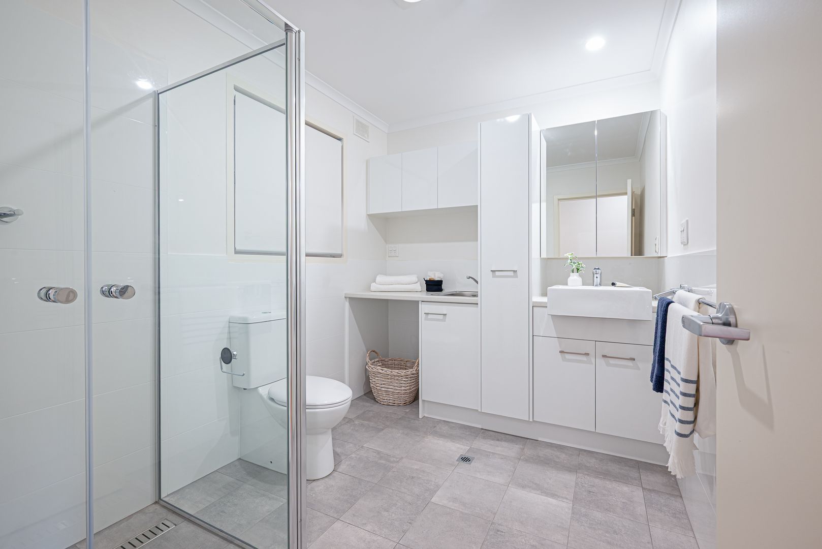 Are You Aged 65 Years or Older and No Longer Working Full Time? Bright and Modern Independent Living at Henderson