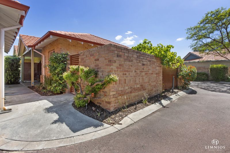 CURRENTLY UNDER OFFER. This gorgeous villa exudes tranquility!