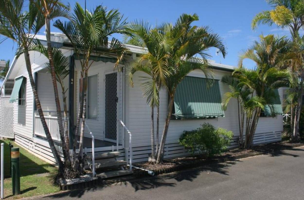 The Palms Village - Over 50's 'Pet Friendly' Lifestyle Village