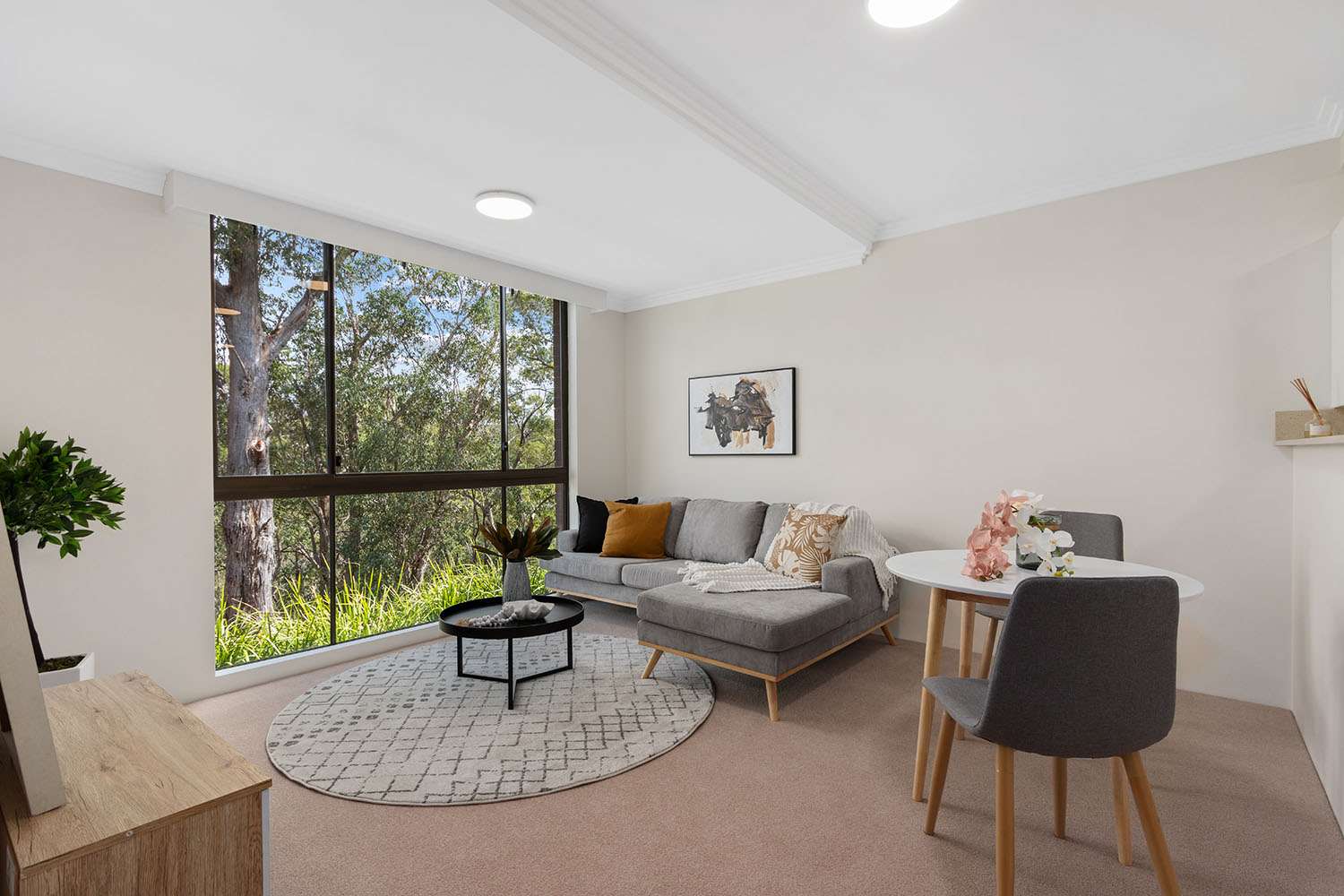 Spectacular Views in Every Direction