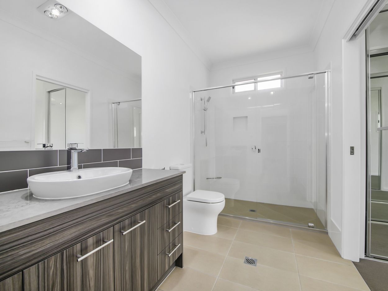 Tranquil Retreat with a Great Garden