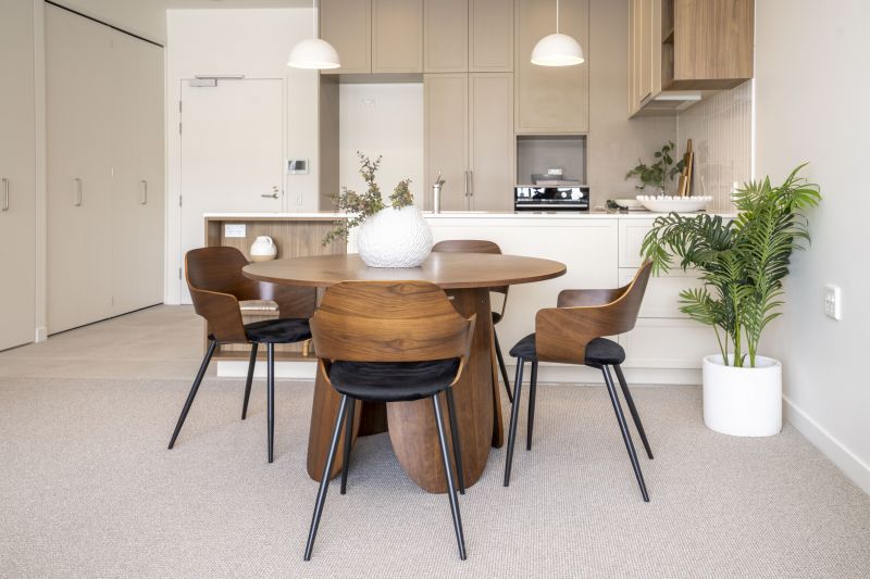 First floor apartment with spacious balcony